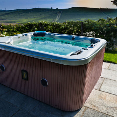 Tips to Choose Indoor and Outdoor Hot Tubs