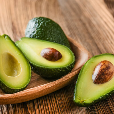 Safe and Unsafe Fruits and Veggies for Cats